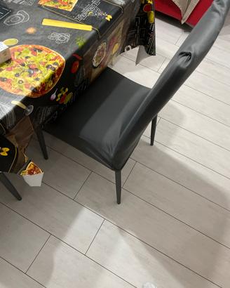 5+1 sedia omaggio