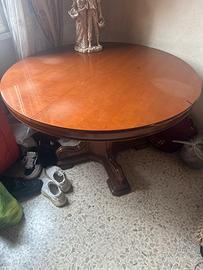 Tavolo in legno vintage