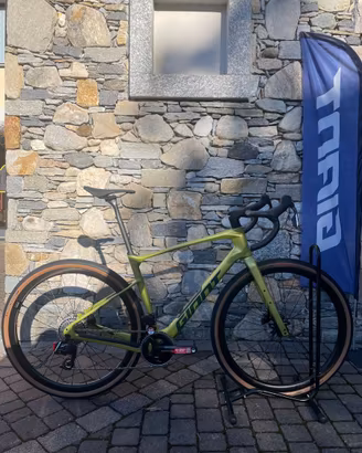 Bici Gravel Giant Revolt Advanced Pro 0 2026