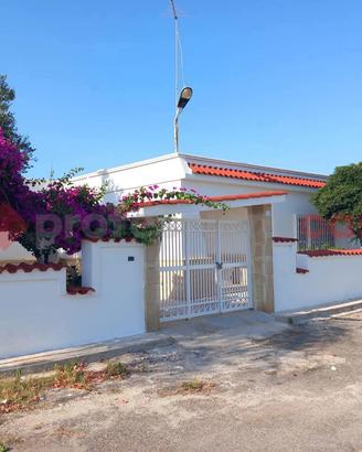 Villa o villino Manduria [1235VRG]