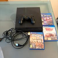 Playstation 4 + joystick + 3 giochi