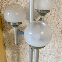 Lampada da terra a tre luci in vetro