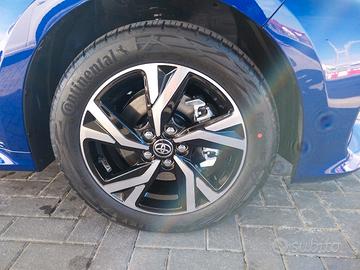 4 pneumatici 195 55 16 87V con 300 km percorsi 