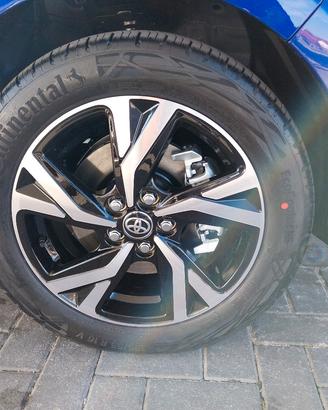 4 pneumatici 195 55 16 87V con 300 km percorsi 