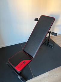 Panca fitness regolabile con supporto per gambe