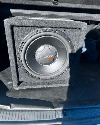 Subwoofer auto hertz