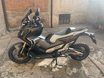 Honda xadv 750