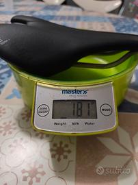 SELLE ITALIA SLR BOOST TITANIUM 