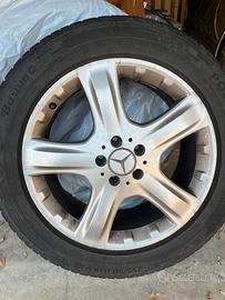 Cerchi lega da 19 Mercedes e gomme invernali