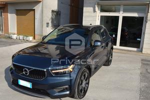 VOLVO XC40 D3 Momentum Pro