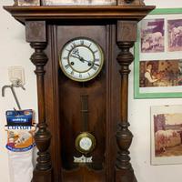 Orologio a Pendolo antico