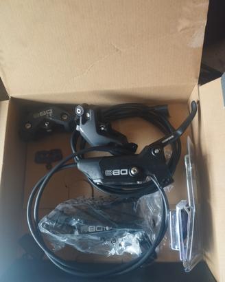 freni sram db8 4 pistoncini