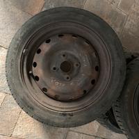 4 cerchi in ferro 15 pollici 4x114.3