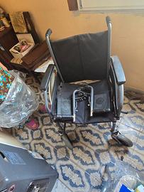 Sedia a rotelle completa di tutto libretto origina