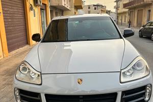 Porsche Cayenne 3.6