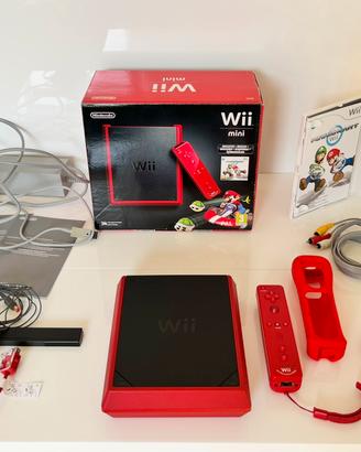 Nintendo wii mini con scatola e mario kart