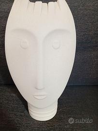 Lineasette vaso moai