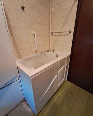 vasca per anziani/disabili