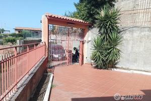 Castanea, Villetta indipendente