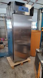 frigorifero industriale