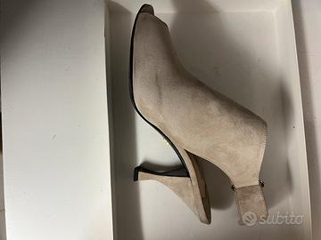 Scarpe Prada misura 37