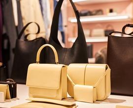 Attivita' commerciale pelletteria e accessori moda