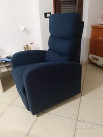poltrona con rotelle  reclinabile 