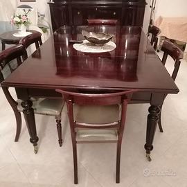 MOBILI STILE INGLESE IN MOGANO