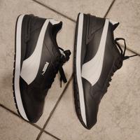 Sneaker Puma ST Runner v4 L nera e bianca