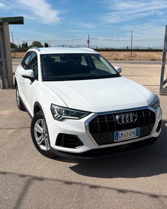 Audi Q3 35 2.0 TDI 150cv S tronic Business