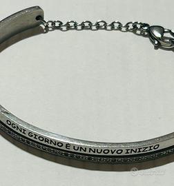 ✨ Bracciale con Scritta –  Giorno è un Nuovo