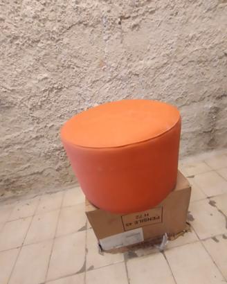 Pouf arancione