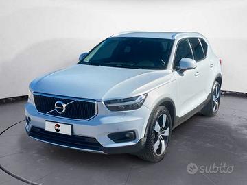 VOLVO XC40 1.5 t3 Momentum Pro 163cv AuTo