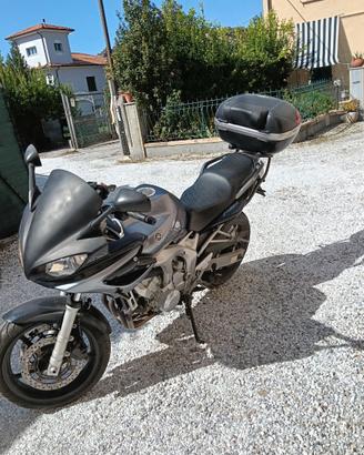Yamaha fazer 600