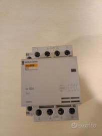 contattore 4 poli 