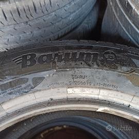 Gomme 225/55 R17