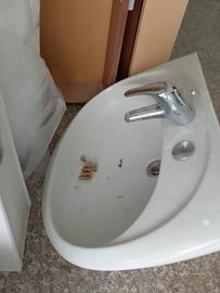Lavabo bagno in ceramica con colonna (52×65 cm)