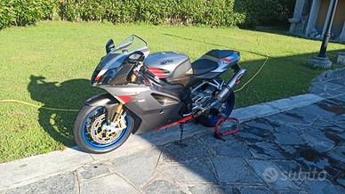 Aprilia RSV 1000r Factory 