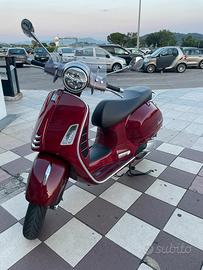 Vespa GTS 350 Touring