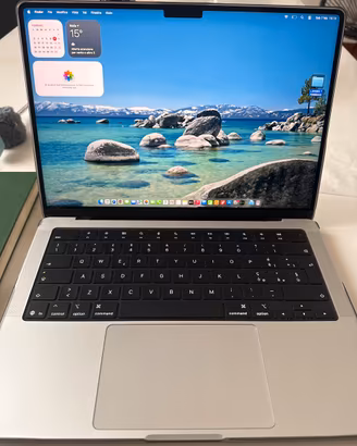 MacBook Pro M5