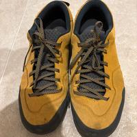 Scarpe avvicinamento