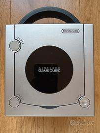 Nintendo GameCube Limited Platinum Edition