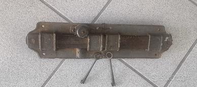Chiavistello antico completo