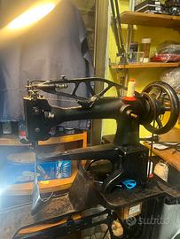 Macchina da cucire da calzolaio