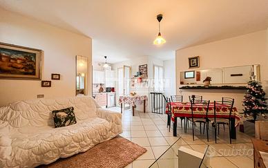 TRILOCALE CON TAVERNA E GIARDINO IN CENTRO A CESEN