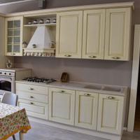 CUCINA CLASSICA COMPONIBILE