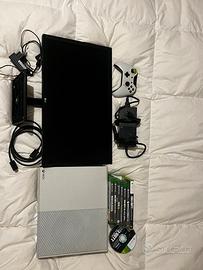 Xbox one + monitor 21 pollici