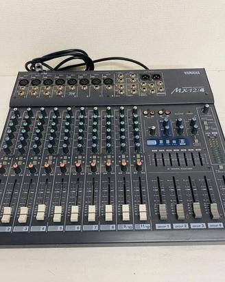 Mixer YAMAHA MX12/4
