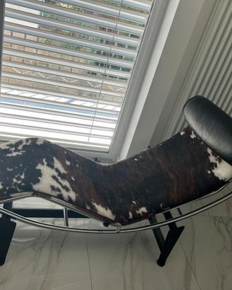 Chaise Longue stile Le Corbusier