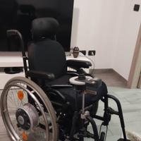 sedia a rotelle elettricicata